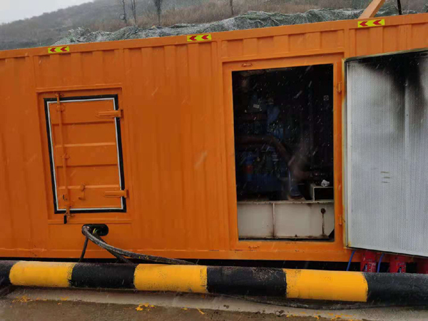 威远发电机出租 柴油发电机组电压低报警怎么办?
